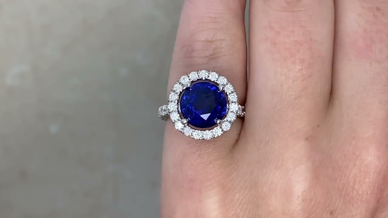 5.07ct Ceylon Sapphire and Diamond Halo Govan Ring