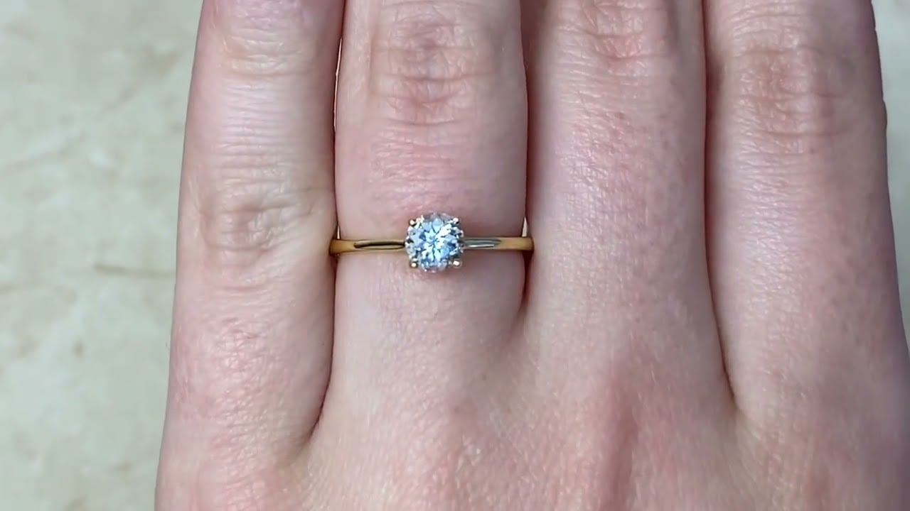 0.60 carat Round Cut Aquamarine Set in Prongs - Riverhead Ring - Hand Video
