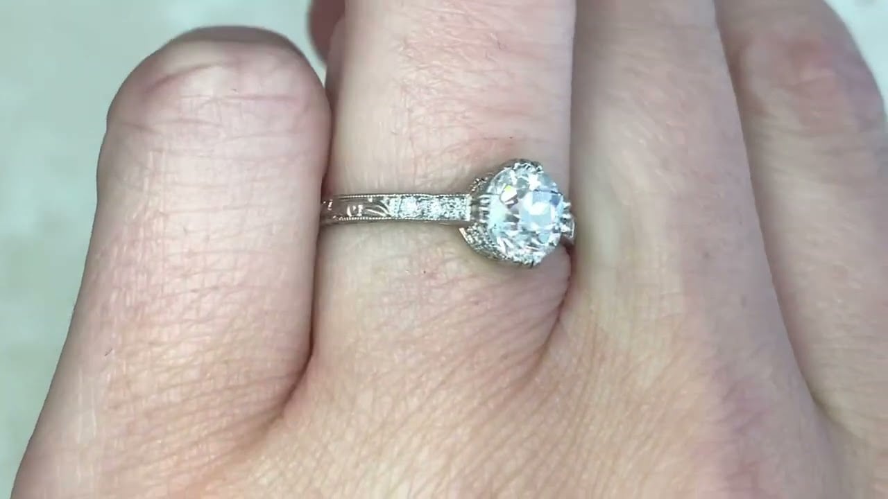 1.00ct Center Old European Cut Diamond Vintage Engagement Ring - Huntington Ring - Hand Video