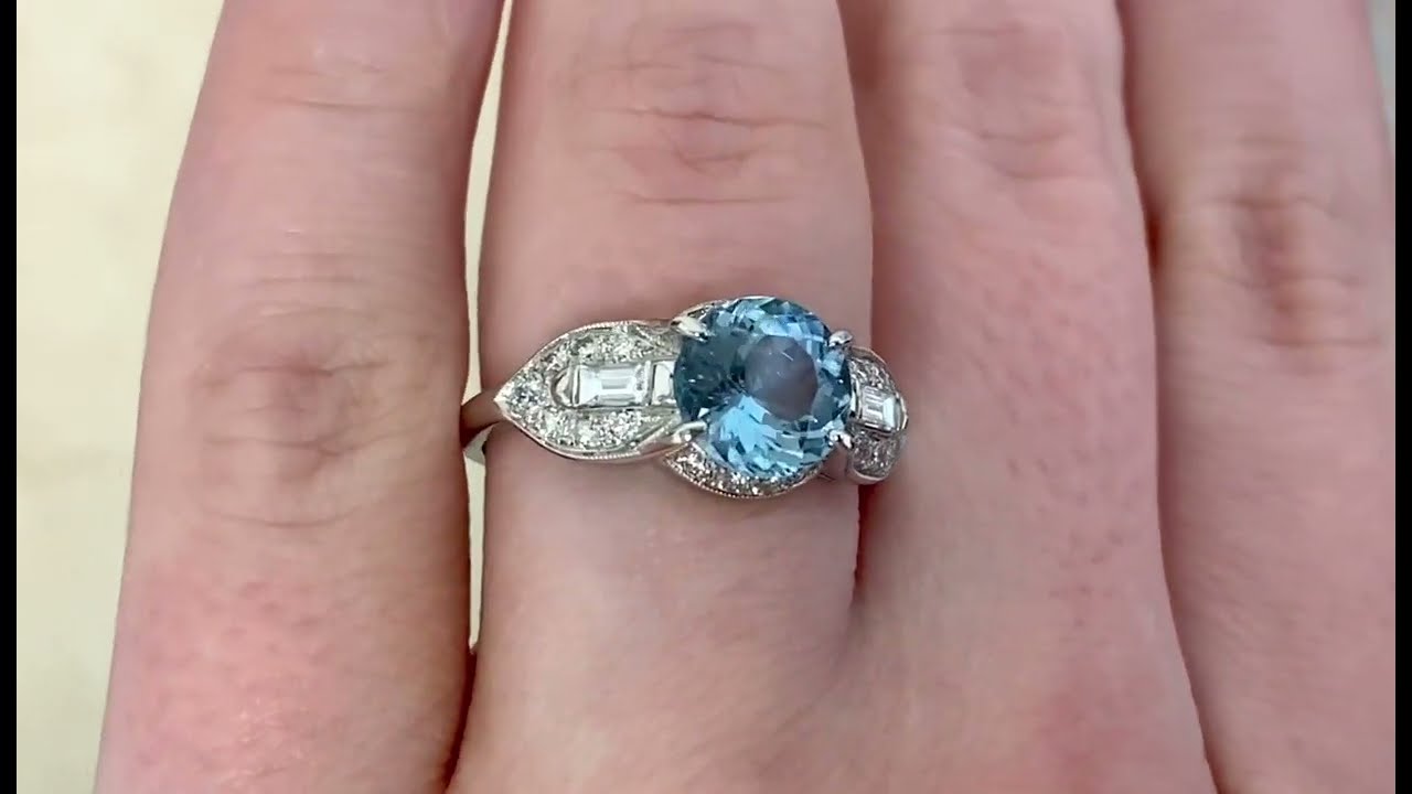 Round 1.76ct Aquamarine and Diamond Accent Ring - Tiber Ring - Hand Video