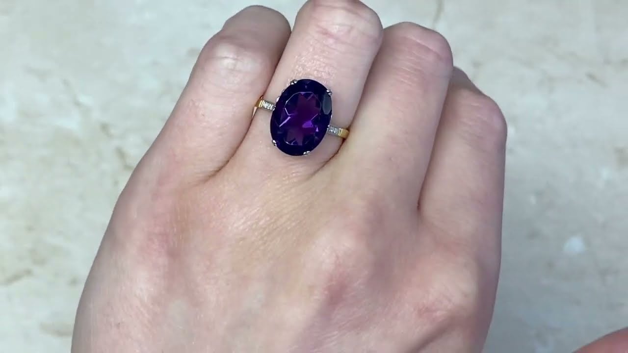 5.29ct Oval Cut Natural Amethyst Antique Gemstone Ring - Augustine Ring. Circa 1900 - Hand Video