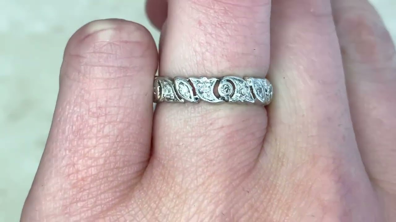 0.44ct Edwardian Single Cut Floral and Leaf Motif Diamond Wedding Band - Oak Hill Band - Hand Video