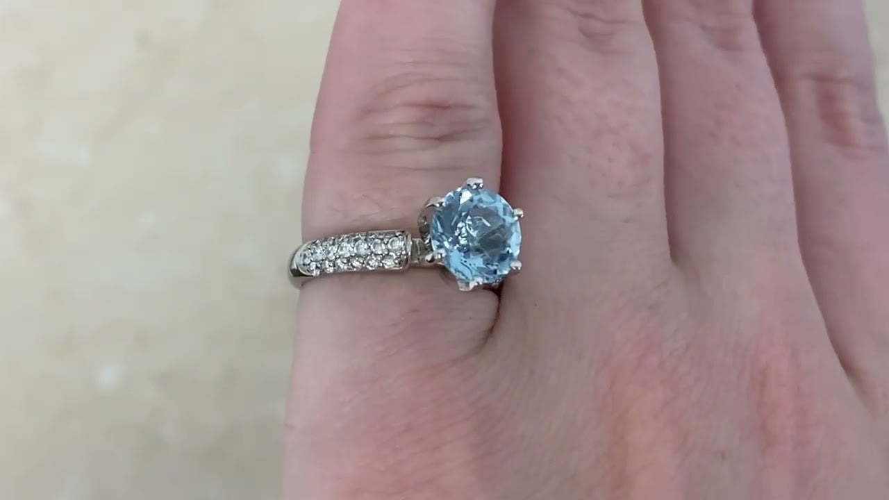 1.18ct Aquamarine 18k White Gold Eaton Ring - hand video -