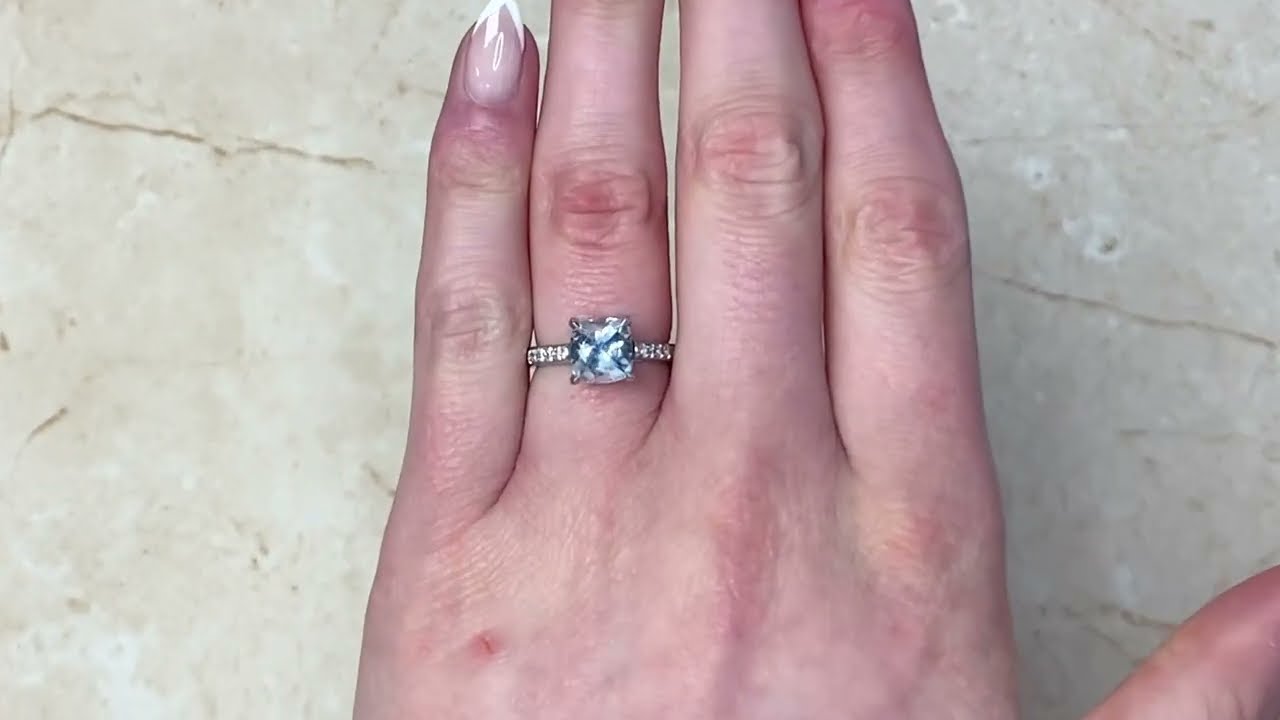 1.54ct Natural Aquamarine & Diamond Band Gemstone Ring - Tagus Ring - Hand Video