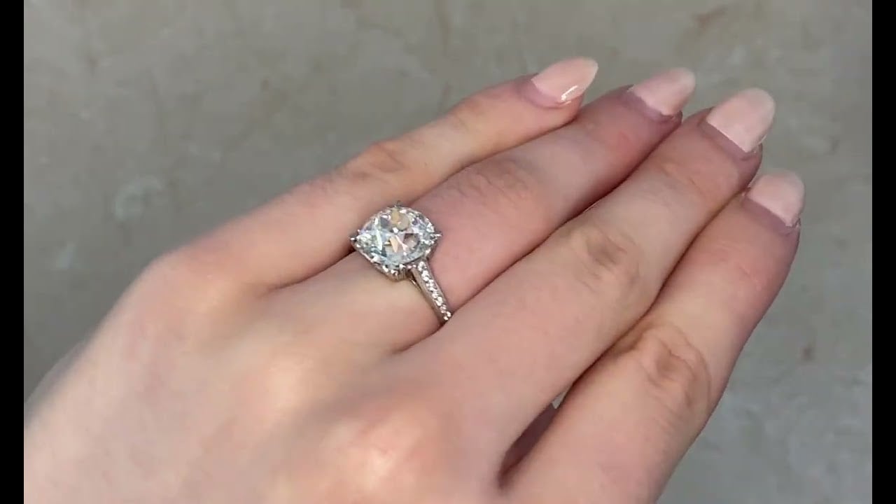 Art Deco 4.21ct Old European Cut Diamond Galeton Ring, Circa 1925 - Hand video