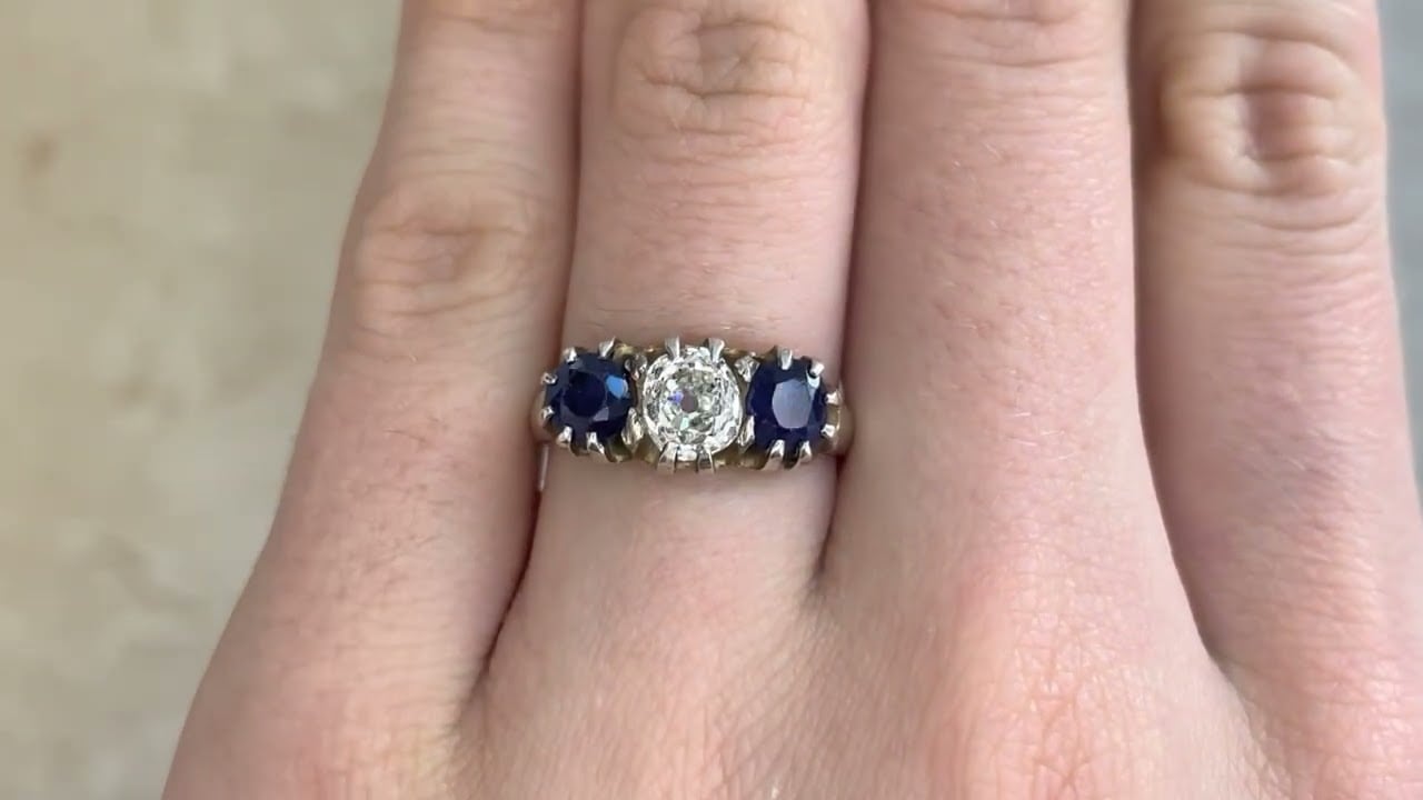 Vintage 0.65ct Diamond Three Stone Alton Ring, Circa 1940