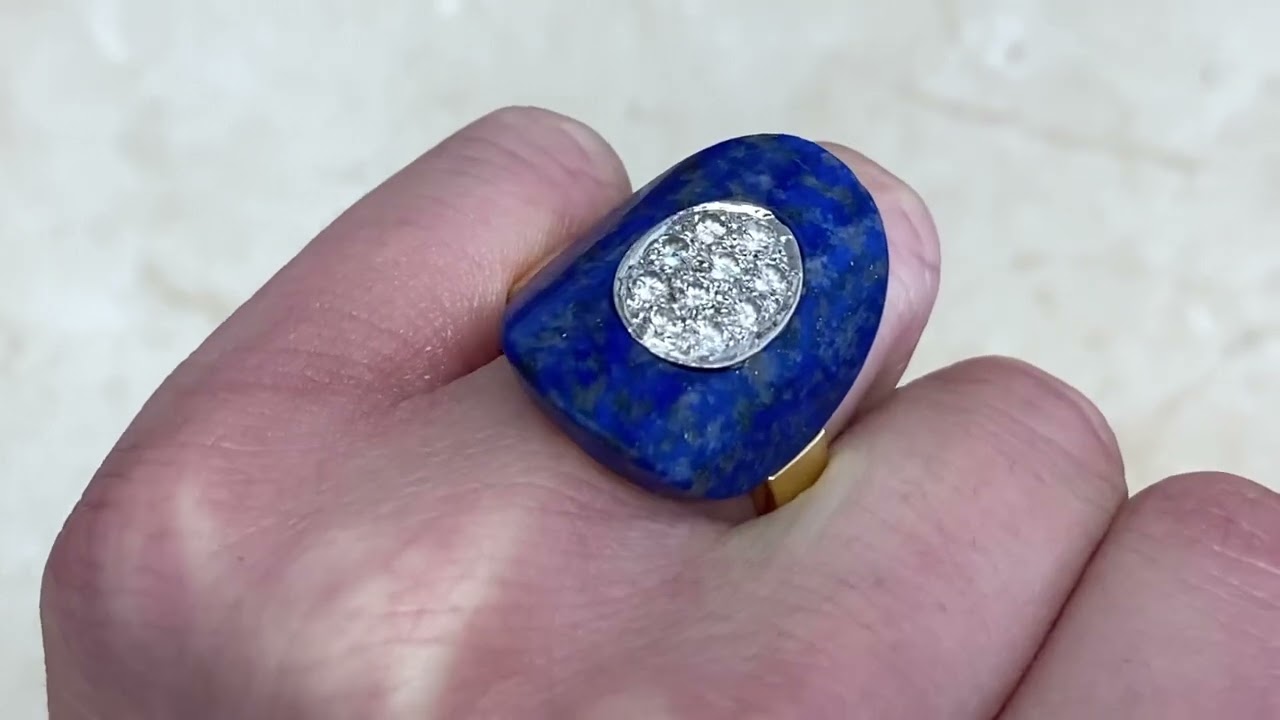 Italian Vintage Lapis Taluzi and Diamond 14k Yellow Gold Ring Circa 1970- Trivento Ring - Hand Video