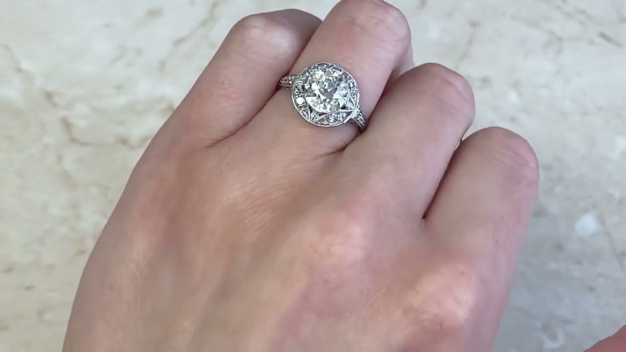 Vintage Art Deco 1.89ct Diamond & Platinum Engagement Ring - Salford Ring. Circa 1930 - Hand Video