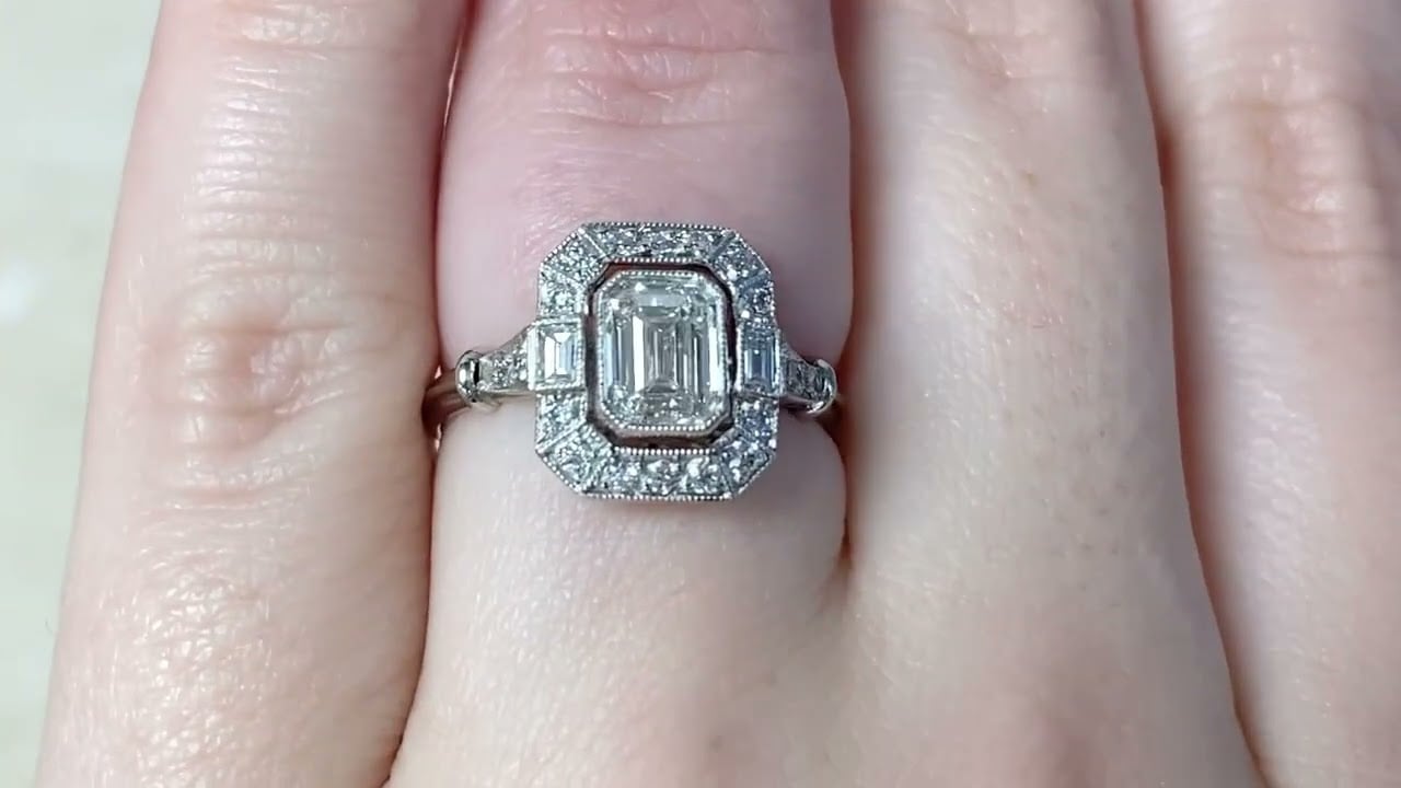 GIA-Certified 0.80-Carat Emerald Cut Diamond Ring - Midhust Ring - Hand Video