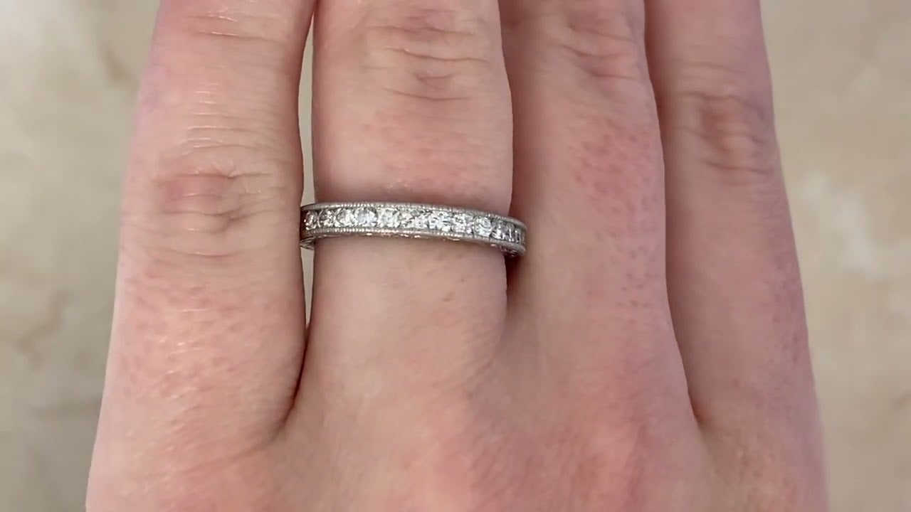 0.60ct Diamond on Platinum Wedding Irondale Band 3.00mm - hand video