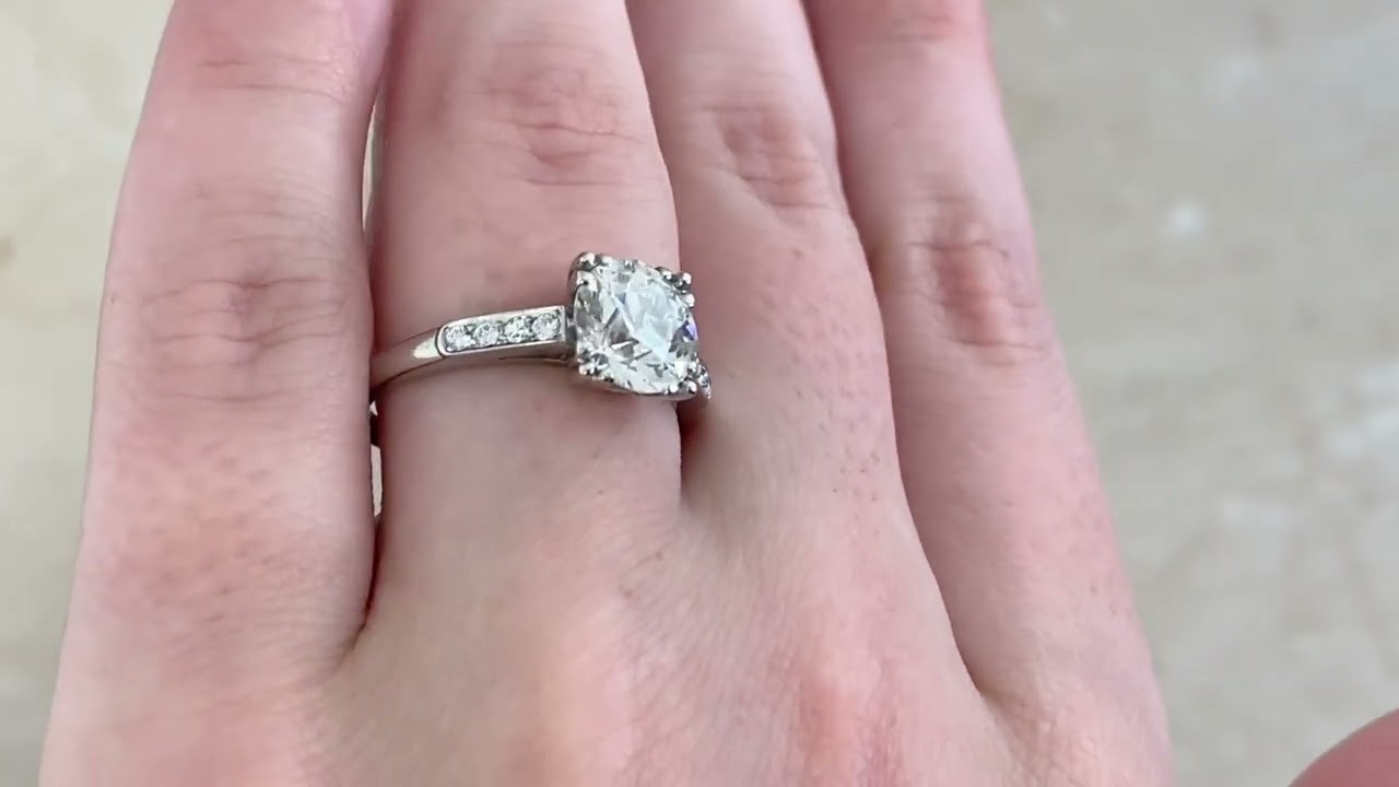 GIA 2.01ct Olney Ring. Circa 1920, Antique, Art Deco Era. - hand video -