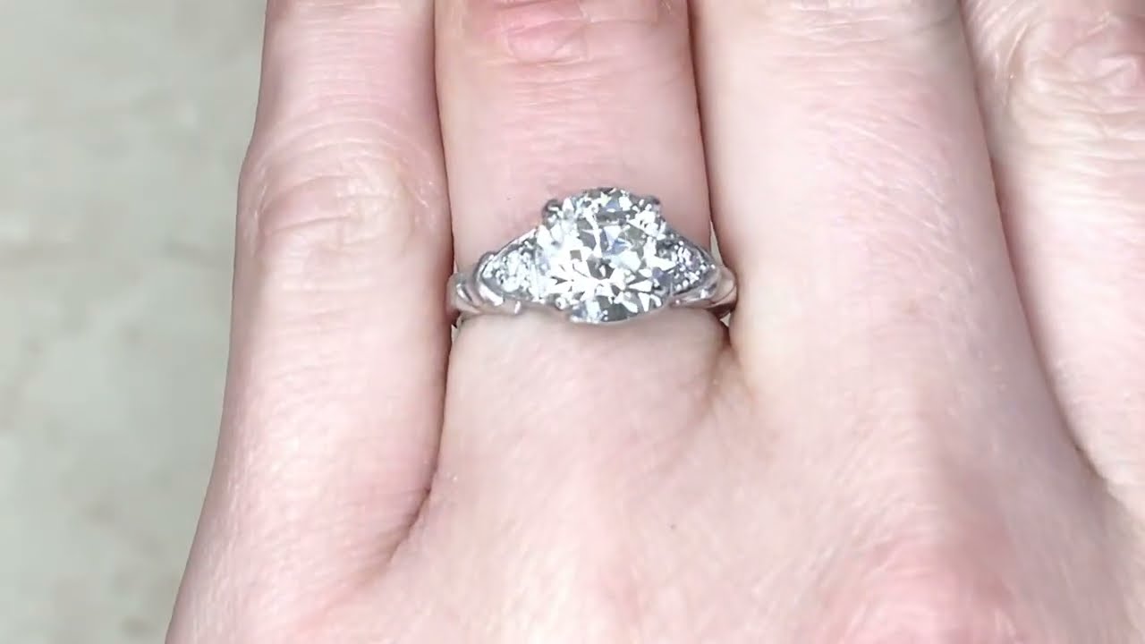 2.02ct Center Old European Cut Art Deco Diamond Engagement Ring - Banbury Ring - Hand Video