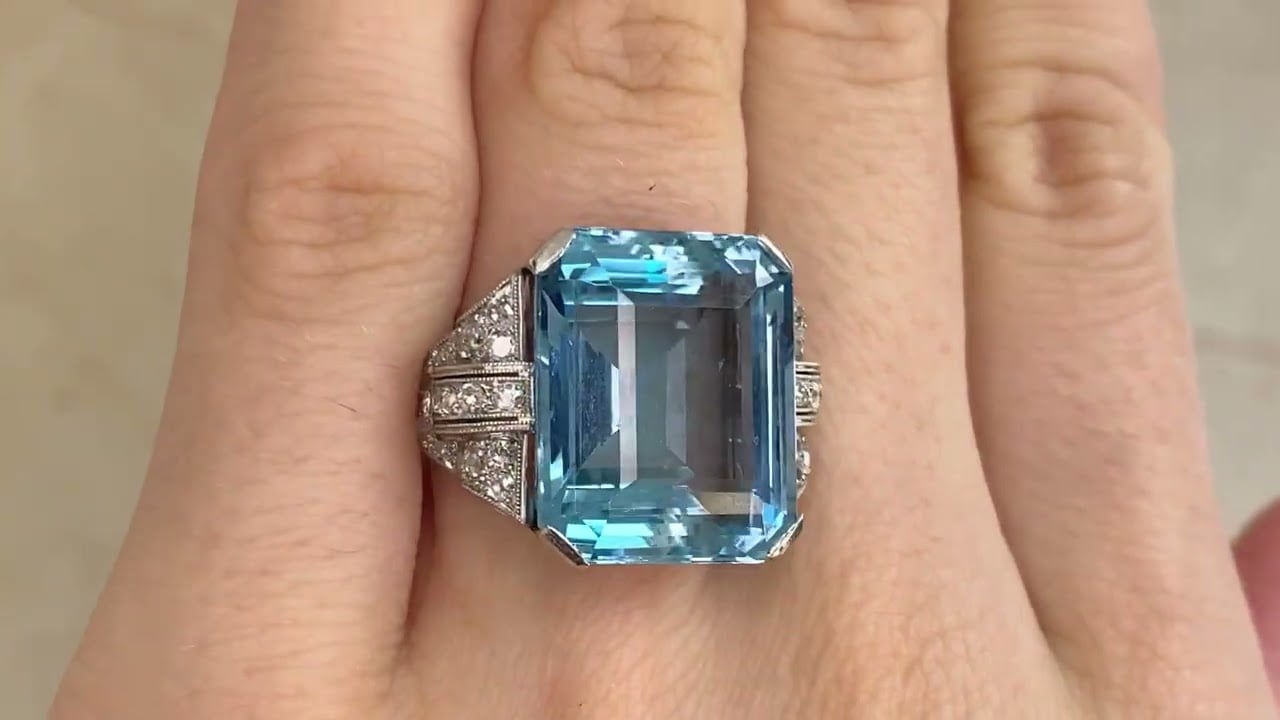 Art Deco 16ct Aquamarine Oak Park Ring, Circa 1920