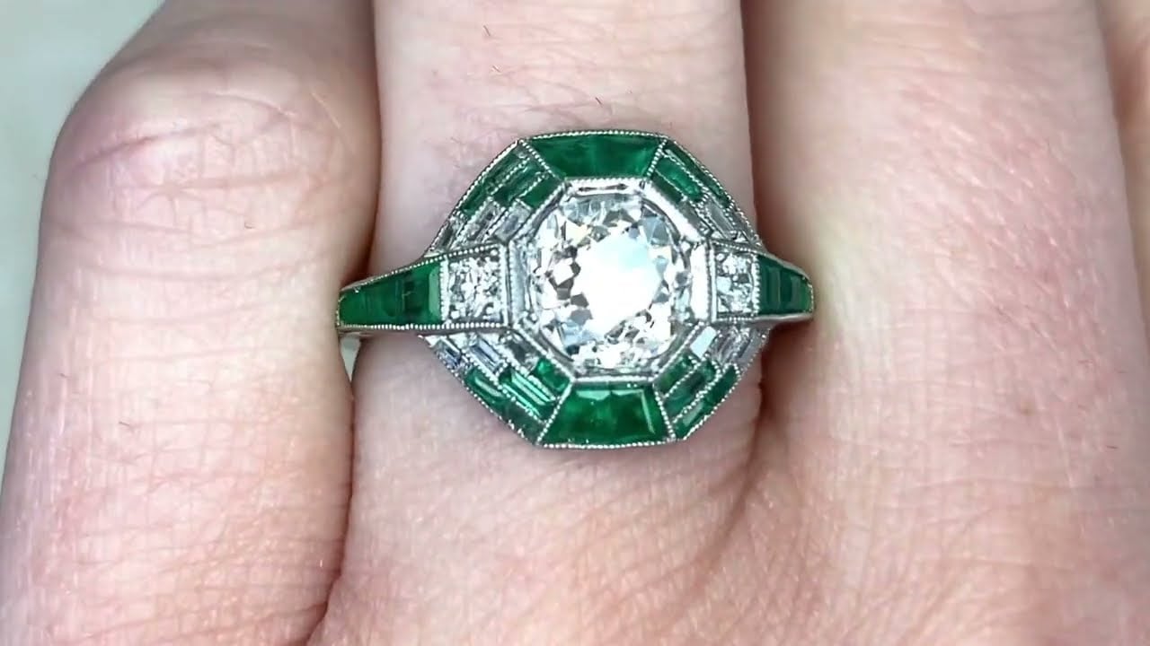 1.37ct Diamond and Emerald Accent Ring - Lipari Ring - Hand Video