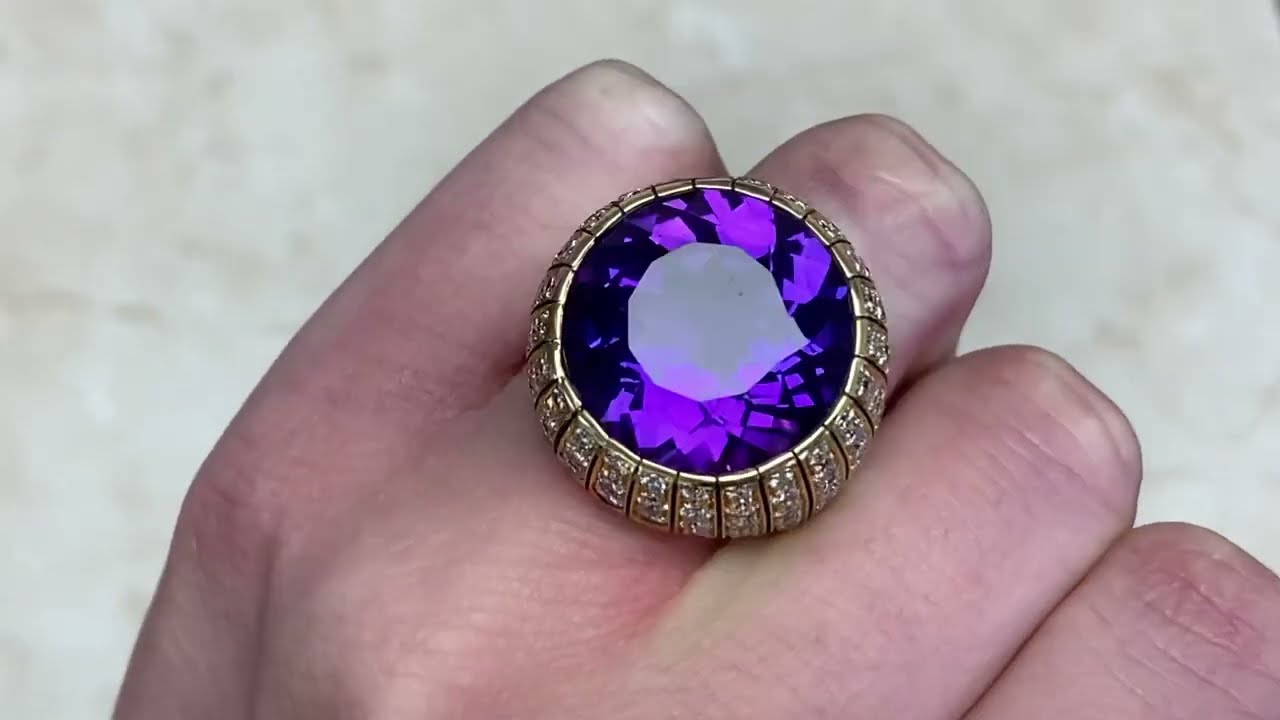 13.54ct Center Amethyst & Diamond 18k Yellow Gold Vintage Cocktail Ring -Montalegre Ring- Hand Video