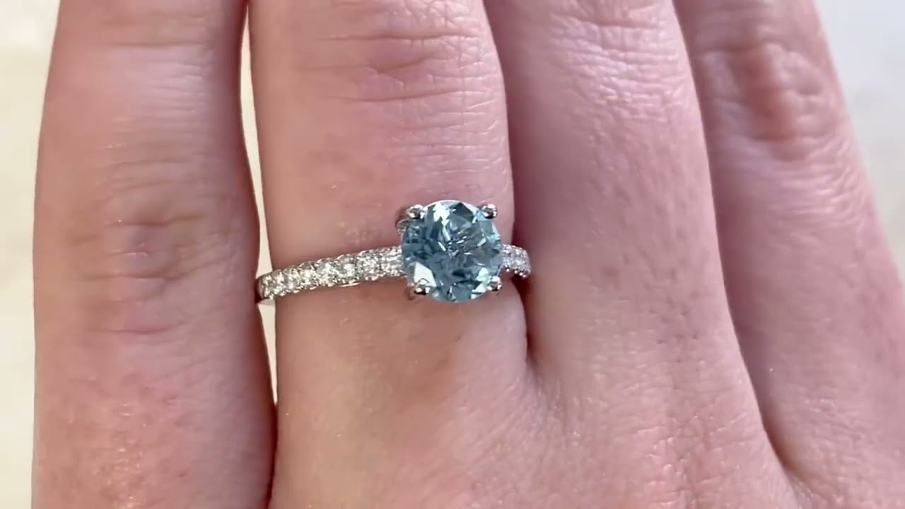 0.90ct Center Aquamarine and Round Brilliant Cut Diamond Ring - Summerset Ring - Hand Video
