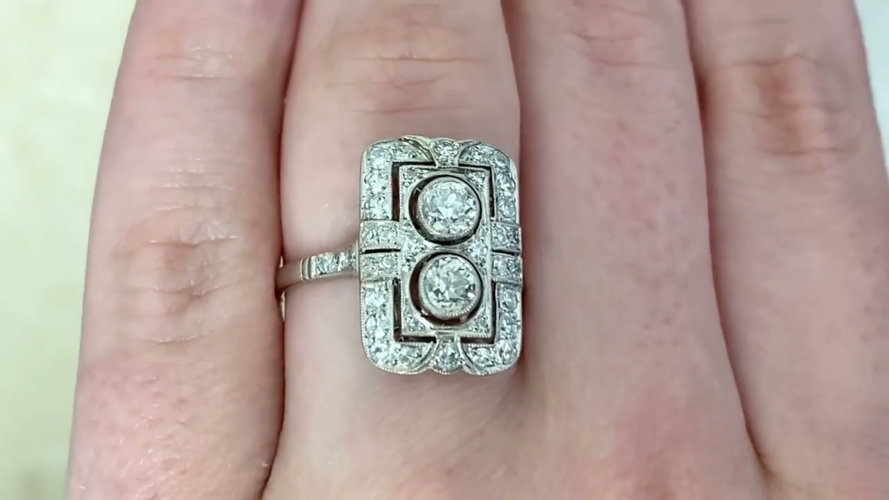 Elongated Diamond Engagement Ring. Gutenberg Ring - Hand video -