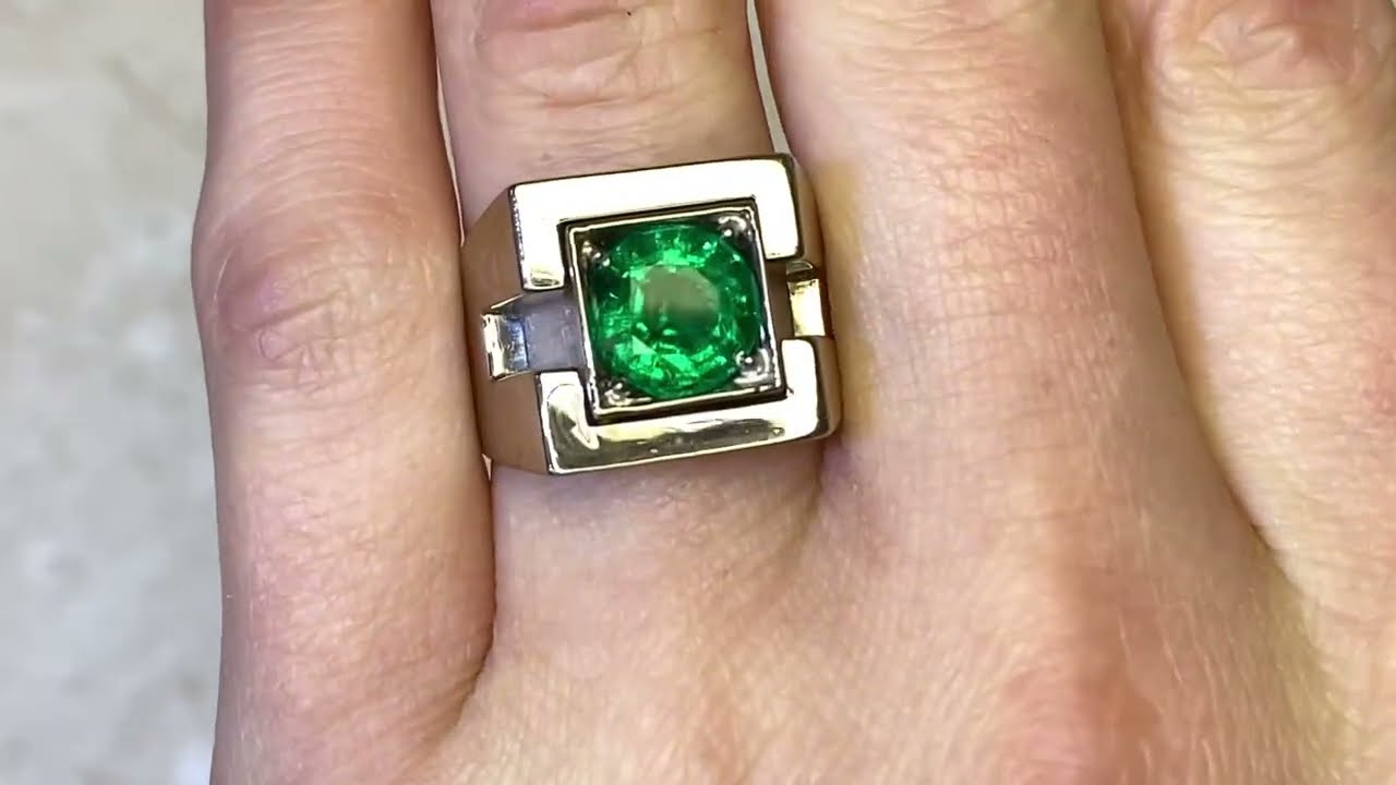 Vintage Square Bezel Set 2.01ct Round Natural Emerald Ring - Woodhaven Ring. Circa 1940 - Hand Video