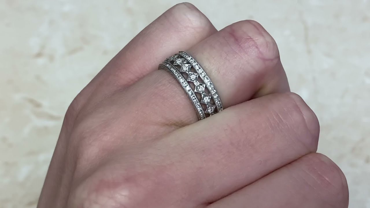 Diamond Harlequin Eternity Band - Ontario Band - Hand Video