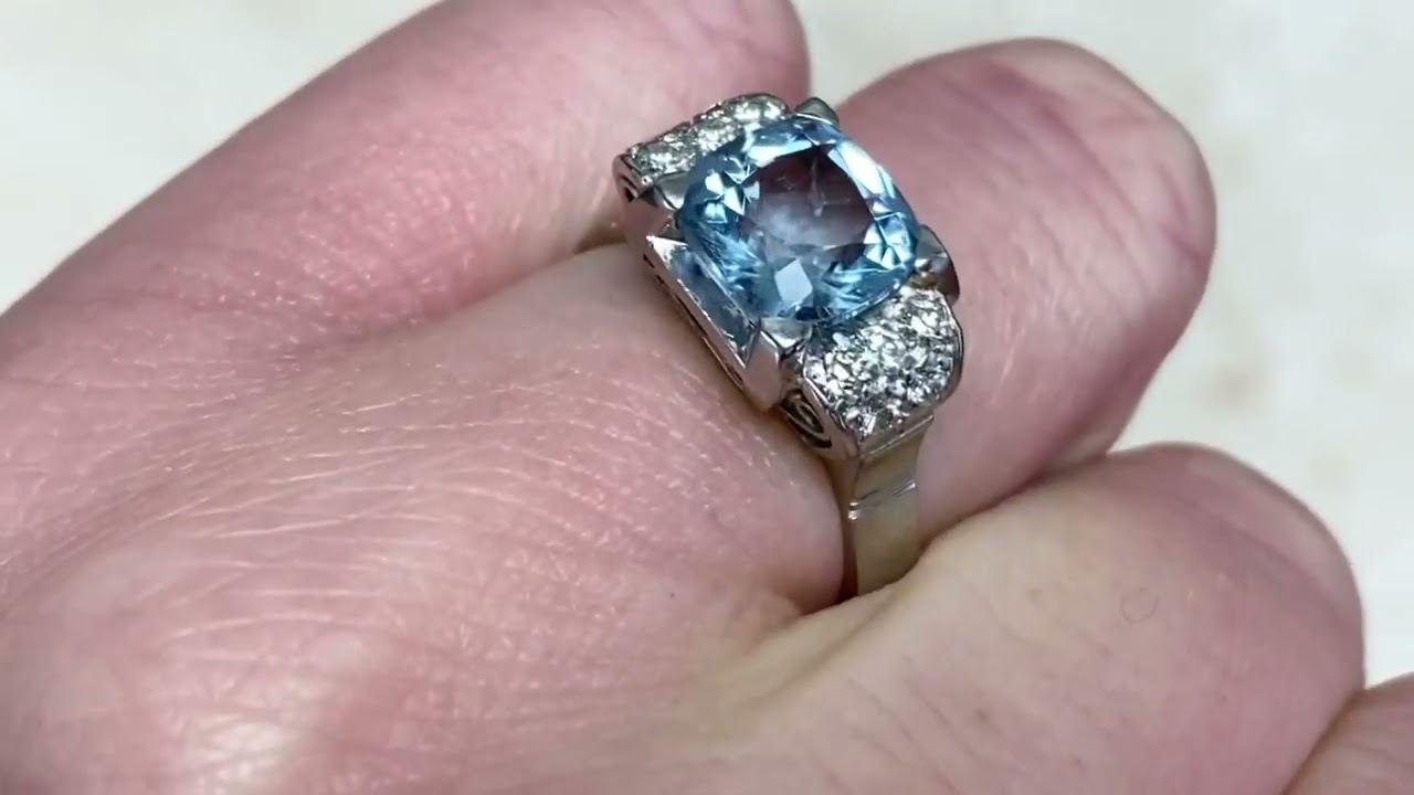 2.06 Carat Cushion Cut Natural Aquamarine Vintage Platinum Ring - Hand Video - Quebec Ring