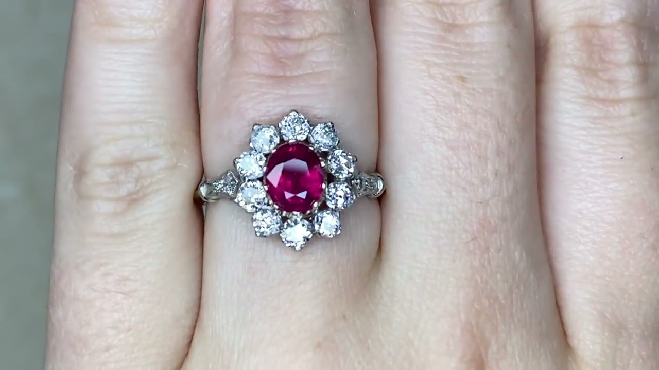 1.15 Carat Oval Cut Ruby Ring - Durbin Ring - Hand Video