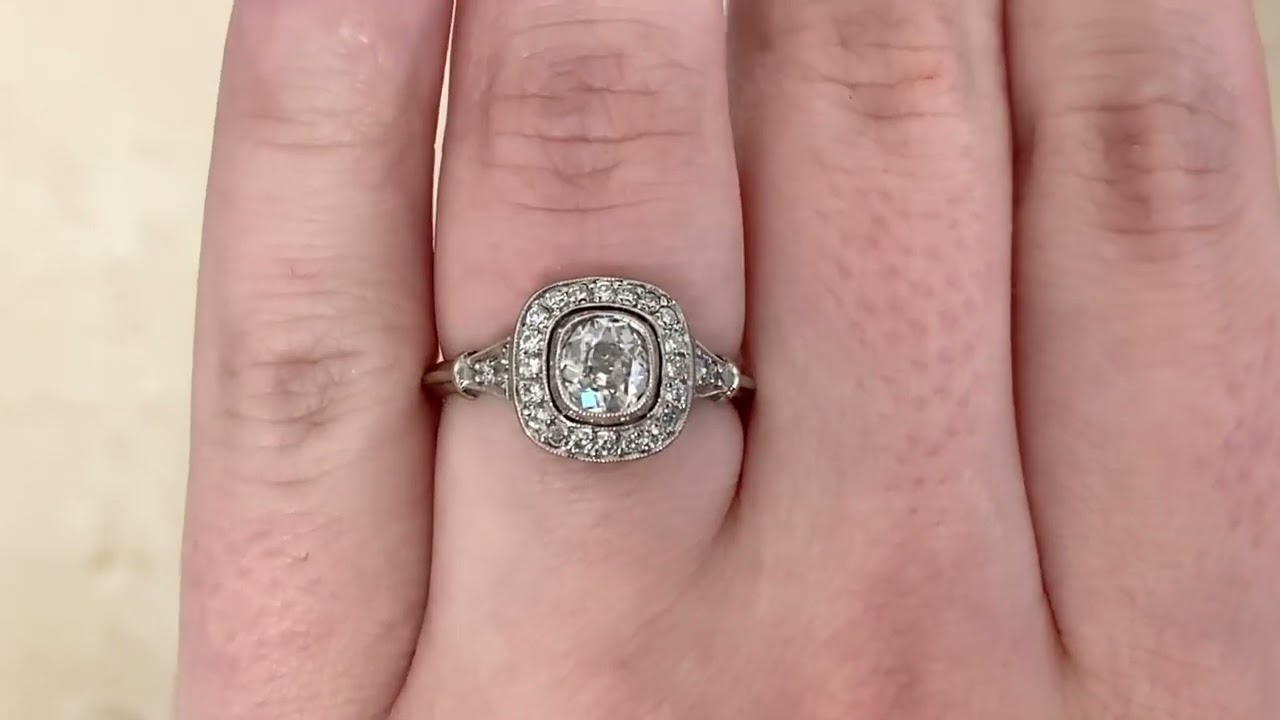 Lovely and delicate antique ring - Matera Ring - Hand picture