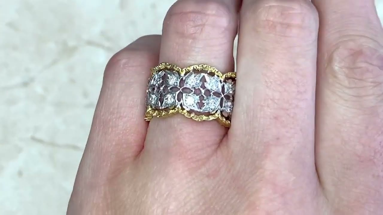 Diamond & 18k Yellow Gold Leaf Motif Buccellati Wedding Band - Buccellati Band - Hand Video