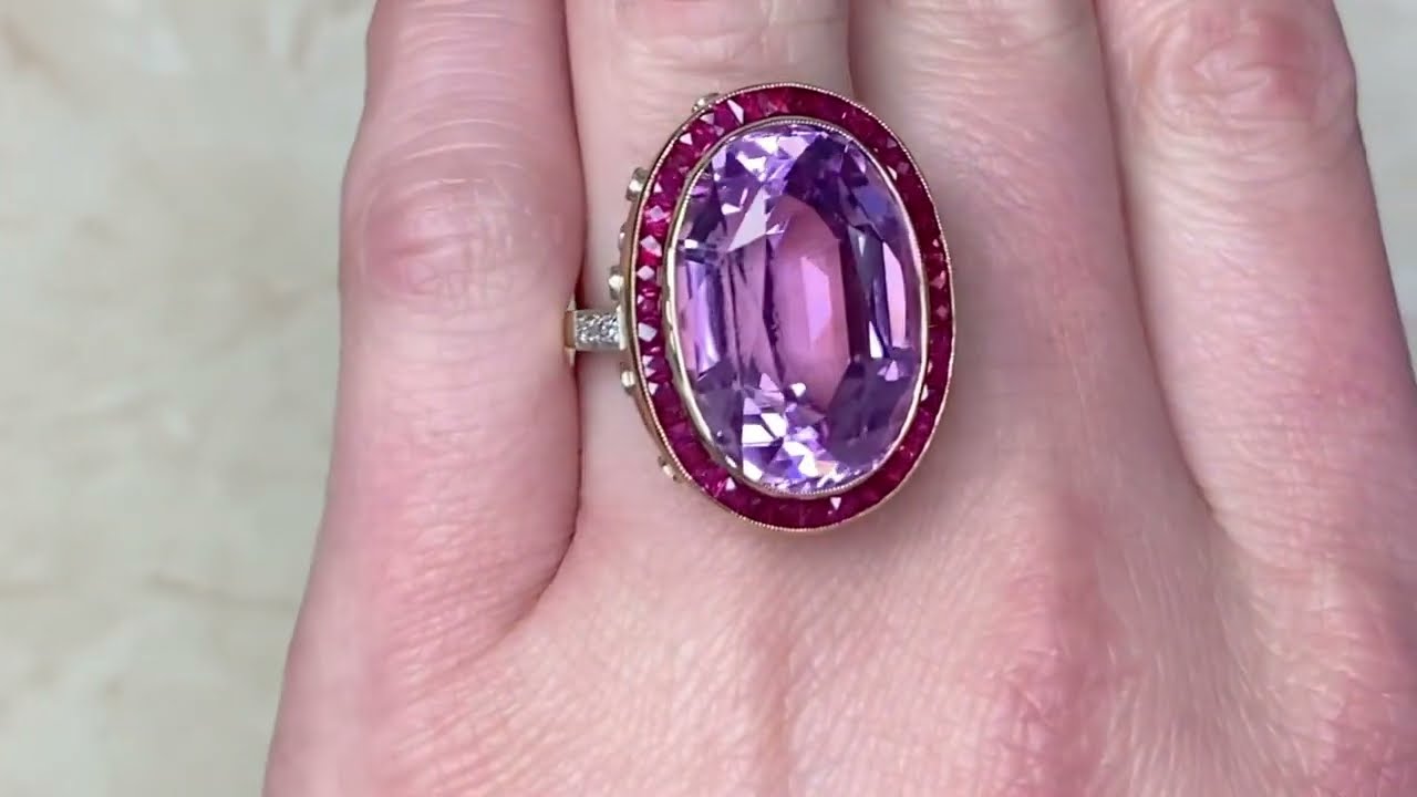 24.10ct Kunzite & Ruby Halo 18k Yellow Gold Cocktail Ring - Wesley Court Ring - Hand Video