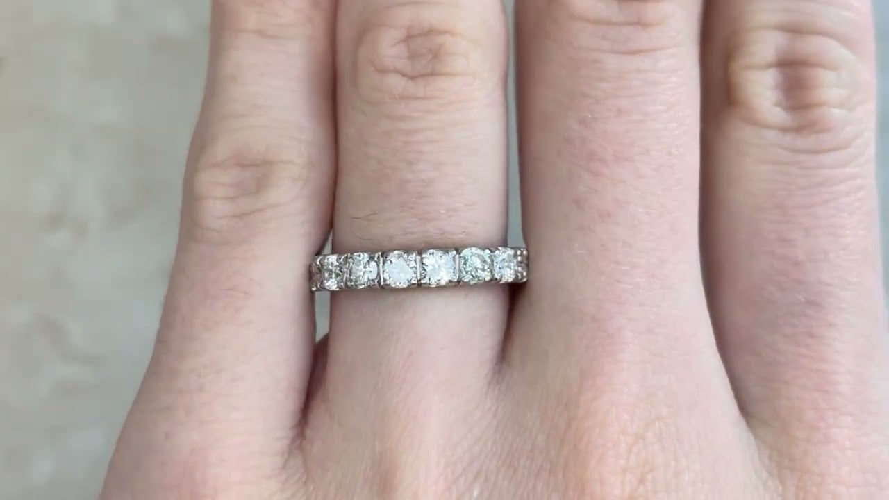 Vintage 2.00ct Diamond Eternity Newland Band, Circa 1950 3.30mm