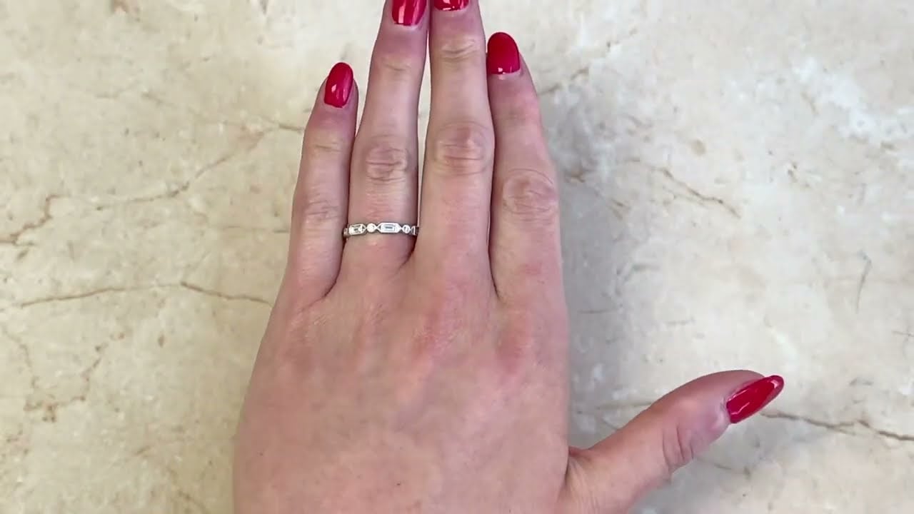 Round Brilliant & Baguette Cut Diamond Geometric Eternity Band - Modena Band - Hand Video