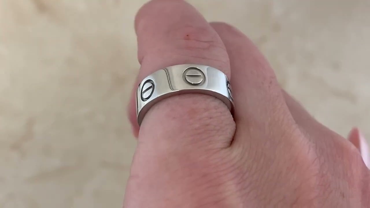 Cartier Platinum Love Wedding Band - Hand video