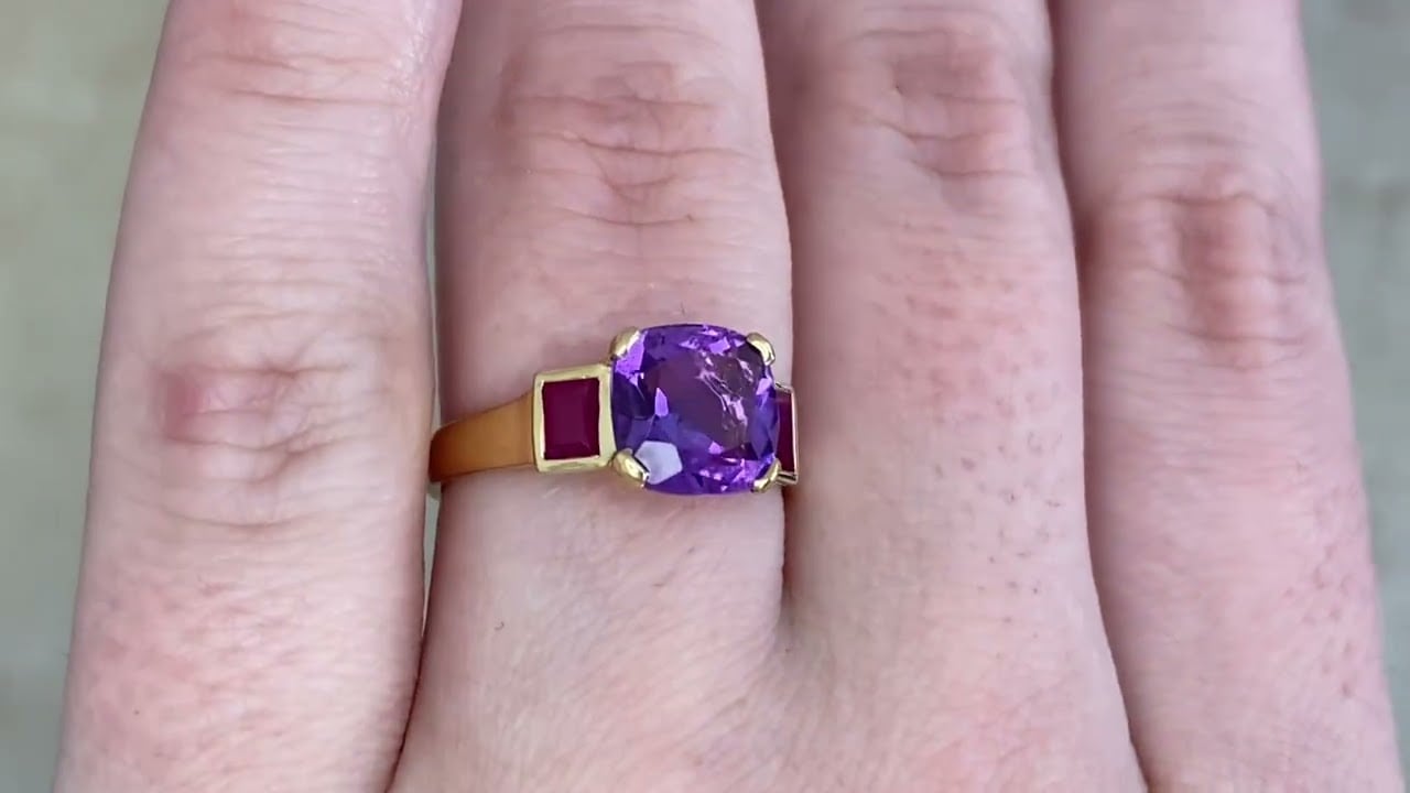 1.89ct Cushion-Cut Amethyst and Ruby Linwood Ring - hand video -