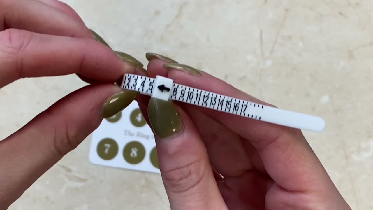 How to Use the Ring Sizer to Measure your Finger Size?