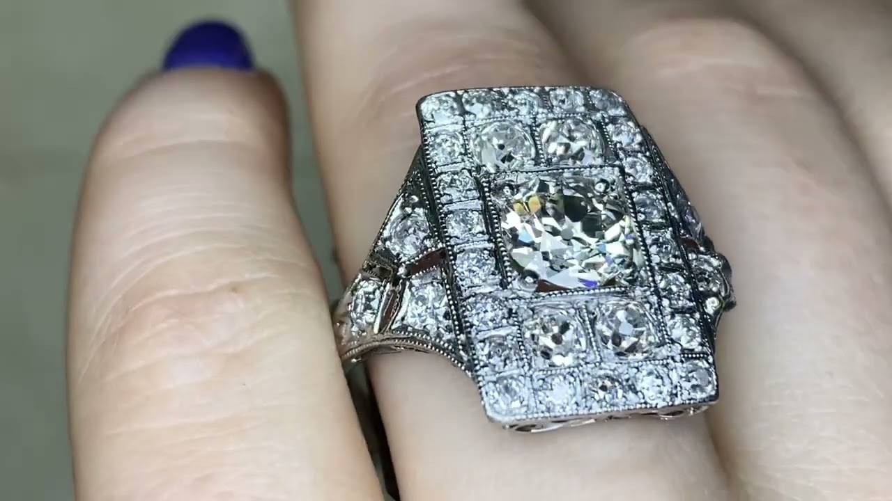 Art Deco Era 1.45ct Center Old European Cut Diamond Ring Circa 1920 -Berliner Ring - Hand Video