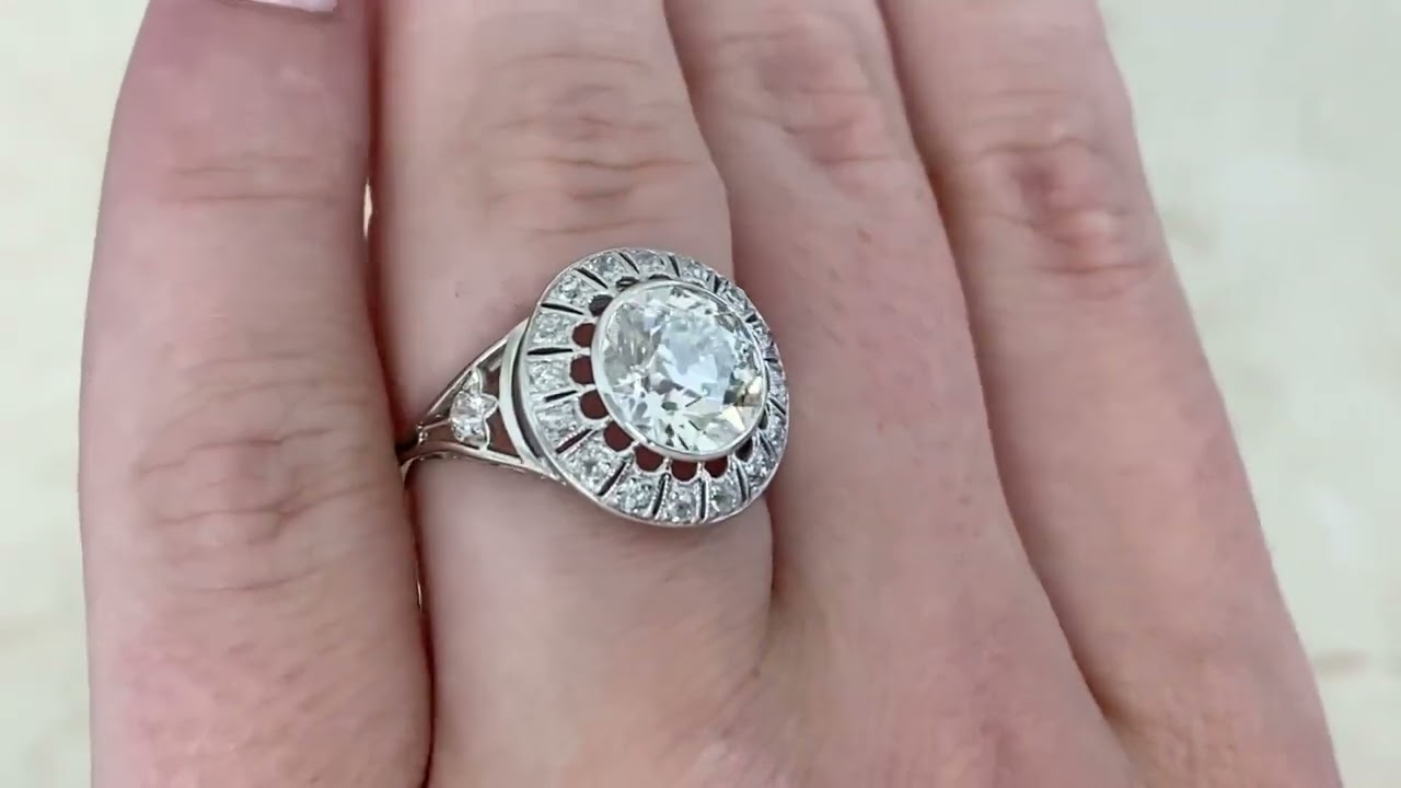 Antique GIA Certified Diamond and Platinum Gabela Ring. Circa 1910 - Hand video
