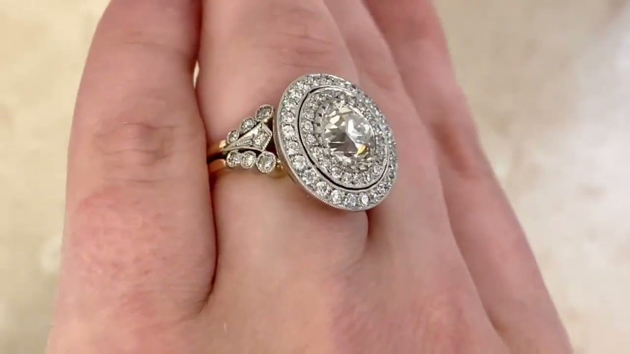 2.04ct Diamond and Double Halo Jayton Ring - Hand video -