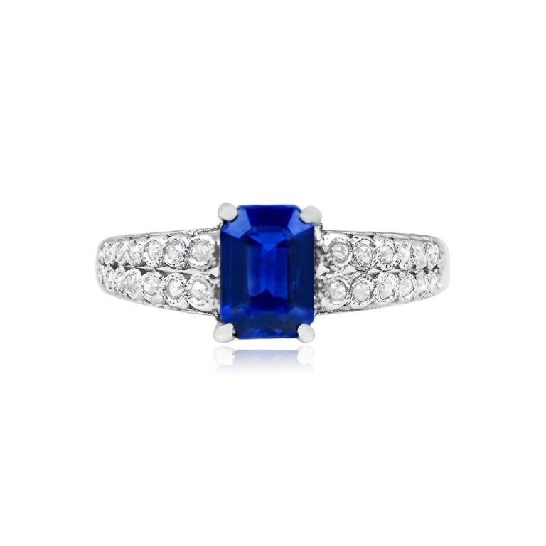 Vintage 1 Carat Sapphire and Platinum Diamond Ring