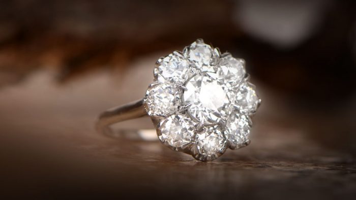 16 Types of Engagement Ring Settings and Styles - Estate Diamond Jewelry