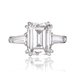 Stunning Vintage Engagement Ring Whicklow Ring Top View SB1056 TV