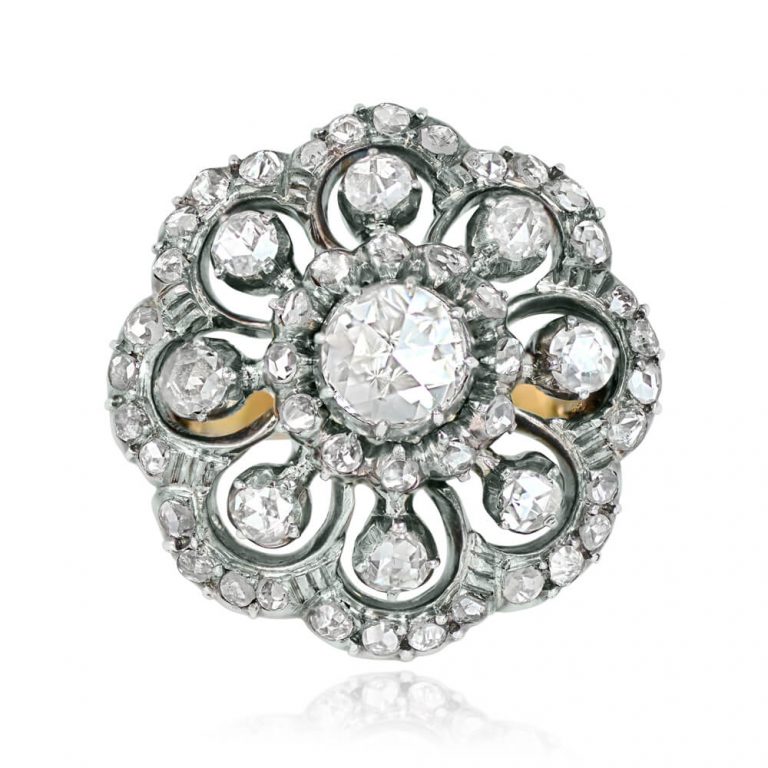 Antique Victorian Era Escan Ring. Circa 1890