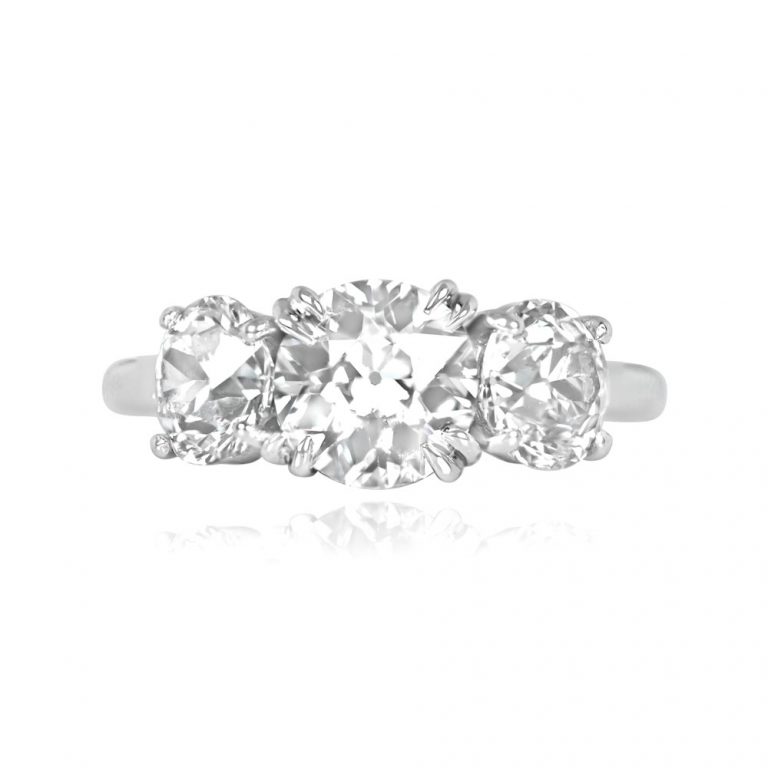 Canton Ring. Circa 1950, Vintage Three Stone Diamond Ring.