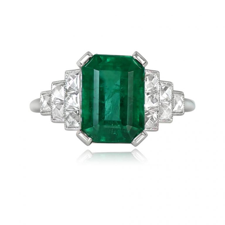 3.53ct Emerald and Diamond Accent Ring Ring