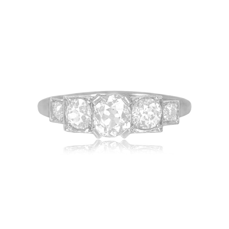 Antique 0.85ct Five-Stone Diamond Platinum Bellevue Ring. Art Deco, Circa 1920