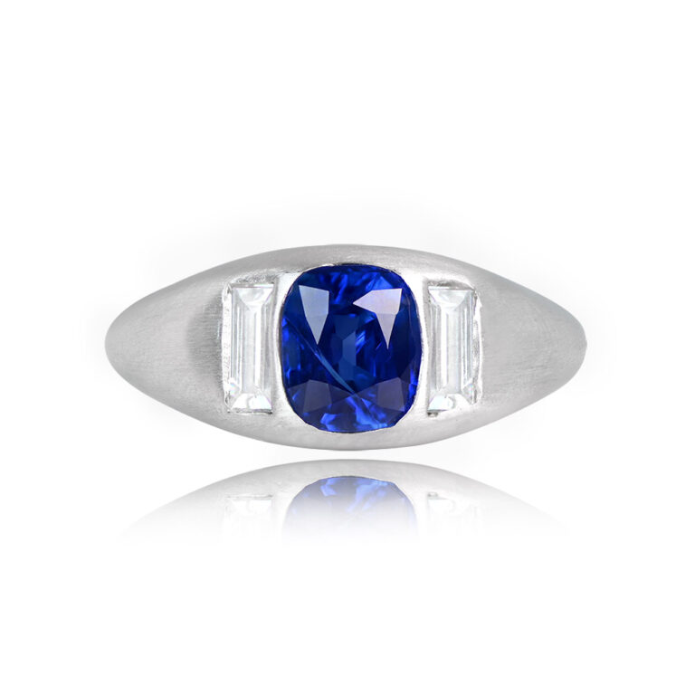 1.58ct Kashmir Sapphire Vercelli Ring. AGL and GIA Certification.