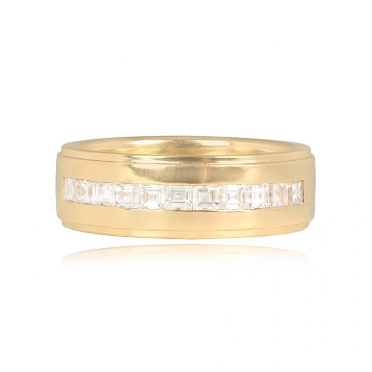 2.00ct Carre Cut Diamond Athenia Band. 8mm