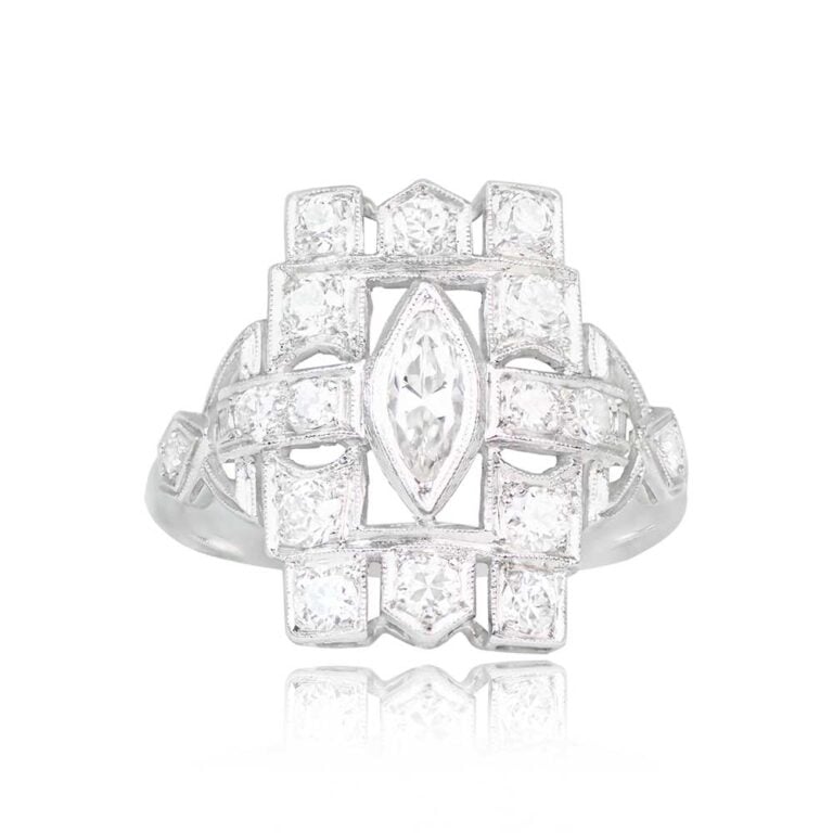 Antique Art Deco Avignon Ring. Circa 1920