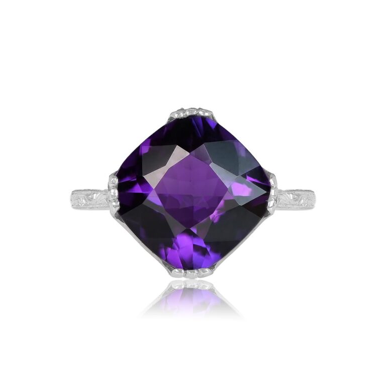 Antique 4.58ct Amethyst Arusha Ring. Circa 1920, Art Deco Era