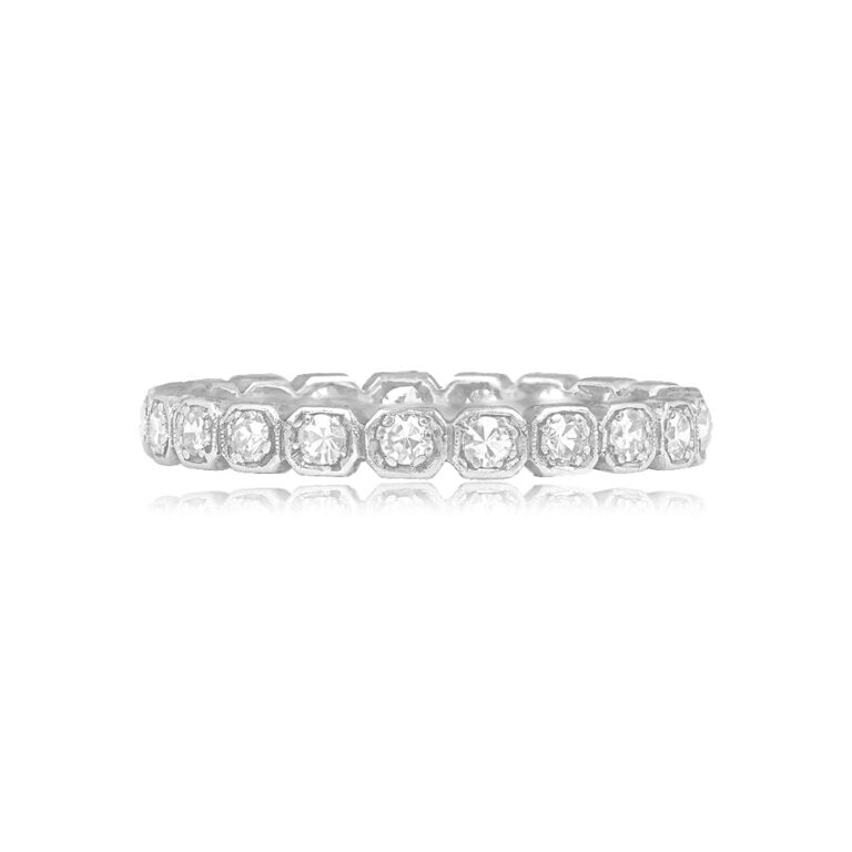 Antique Art Deco Wedding Band. Aldan Band. Circa 1925