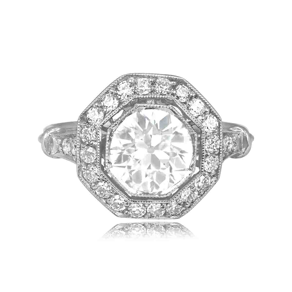 Stacked from 16 images. Method=C (S=1) Top View Old European Diamond Center with Octagonal Diamond Halo 15482