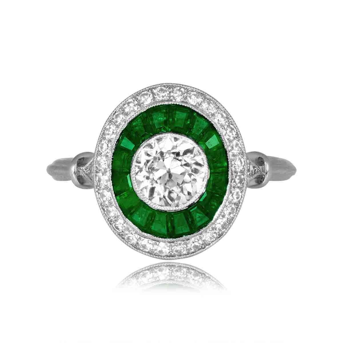 Stacked from 30 images. Method=C (S=1) 0.60ct Diamond and Double Halo Platinum Bally Ring 15708